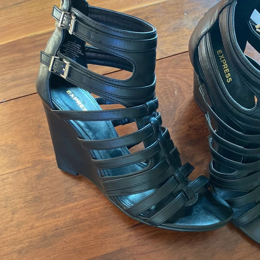 Express Strappy Wedge Sandals - Black - 7